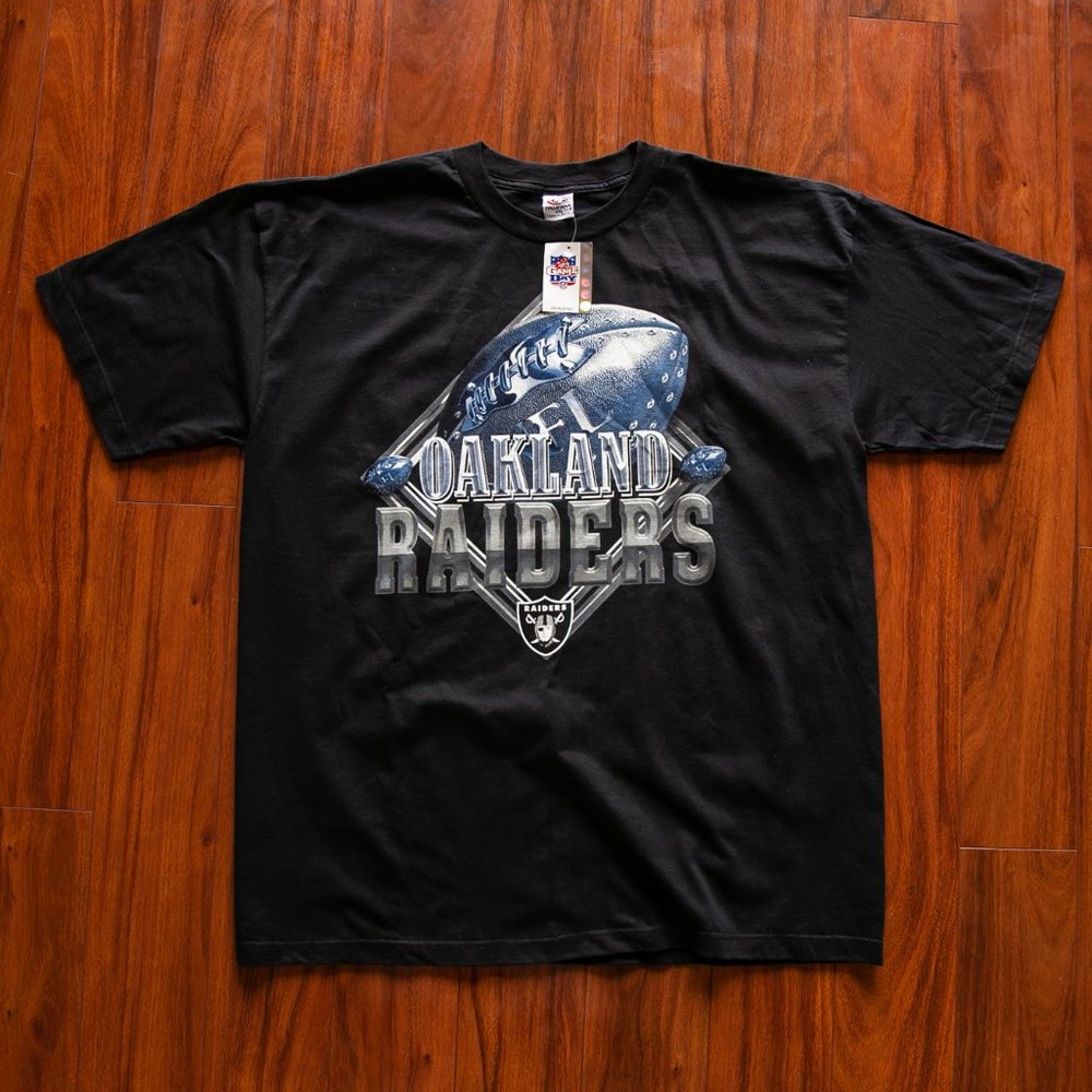 Vintage True Fan NFL Oakland Raiders T-Shirt - Picture 5 of 8